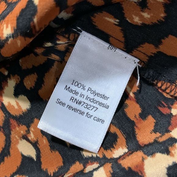 Nine West Animal Print Button Down Long Sleeve Blouse, Women’s Size 1X - Picture 9 of 10